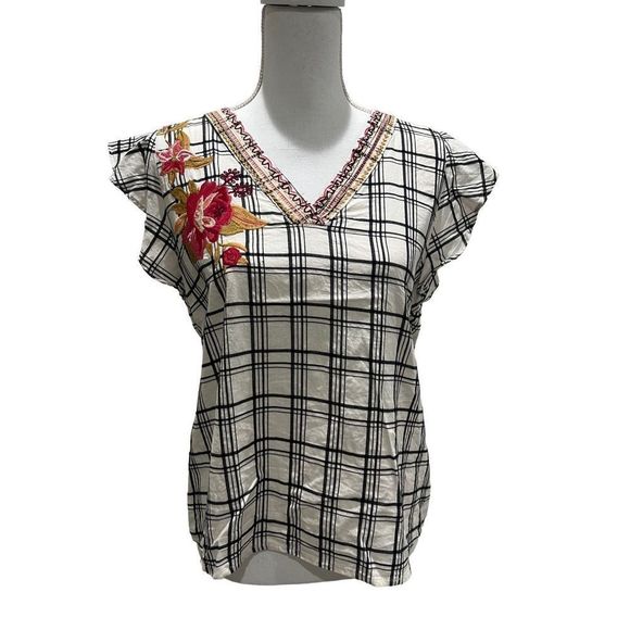 THML women’s top medium embroidered v-neck blouse shirt‎ - Picture 1 of 6